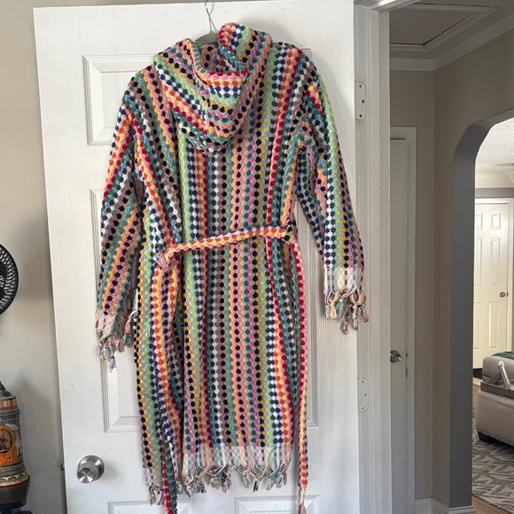 Multicolor Striped Hooded Robe - Picture 12 of 13